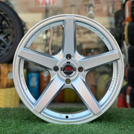 16 Inch Aftermarket Silver Blade GT Alloy Rim