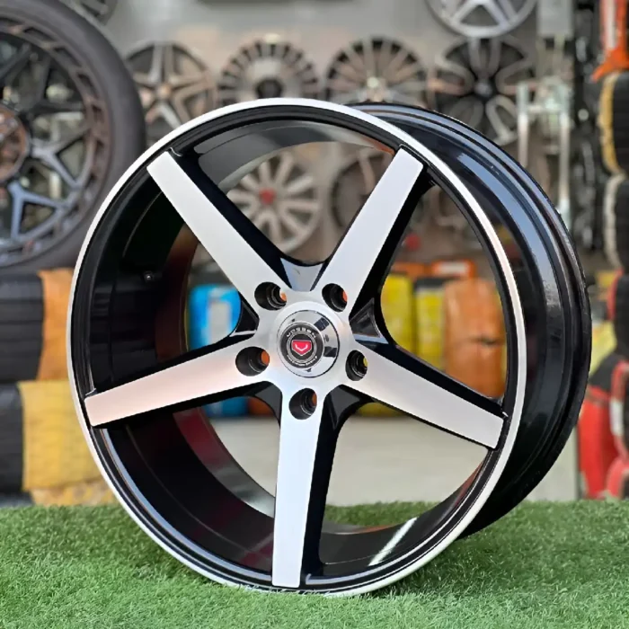 17 Inch Aftermarket Black and Silver Falcon Blade Alloy Rim
