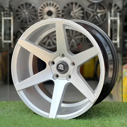 17 Inch Aftermarket Diamond Silver Apex Alloy Rim