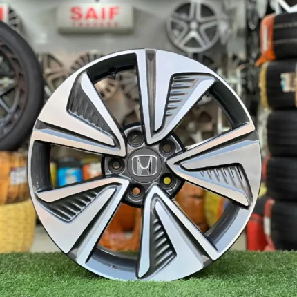 17 Inch Aftermarket Dual-Tone Storm Drift Alloy Rim