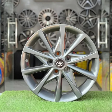 17 Inch Aftermarket Matte Gunmetal Aero Blade Alloy Rim