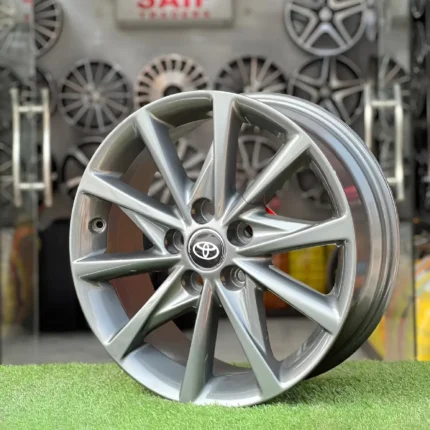 17 Inch Aftermarket Matte Gunmetal Aero Blade Alloy Rim